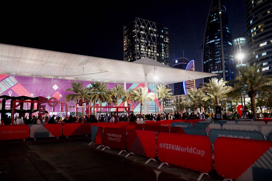 決戦を前にごった返すチケットセンターの賑わいをお届け【写真：徳原隆元（FOOTBALL ZONE特派）】