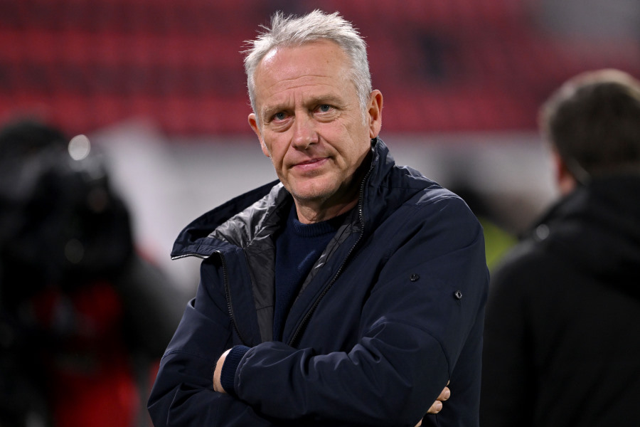 堂安律が所属するフライブルクのクリスティアン・シュトライヒ監督【写真：Getty Images】