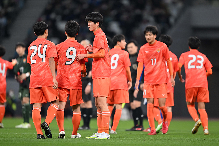 3点ビハインドから2点を返した津工業高校の選手たち【写真：徳原隆元】