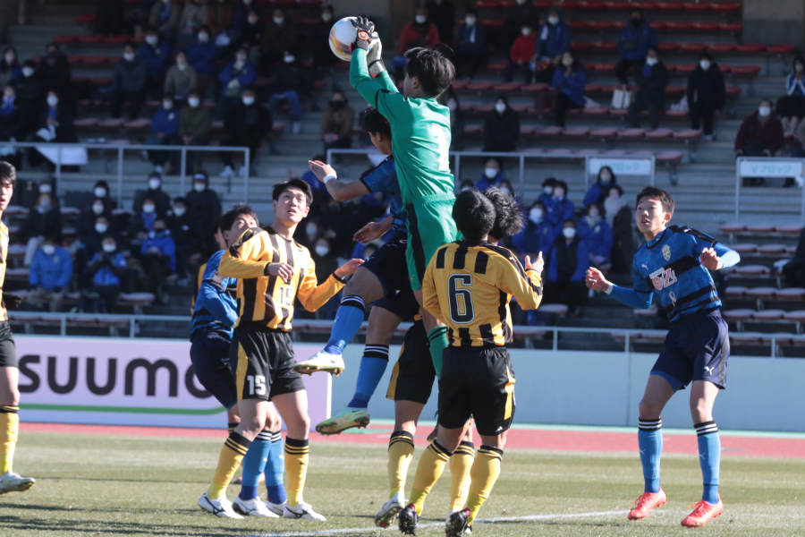 大津がPK戦を制し準決勝進出を決めた【写真:FOOTBALL ZONE編集部】