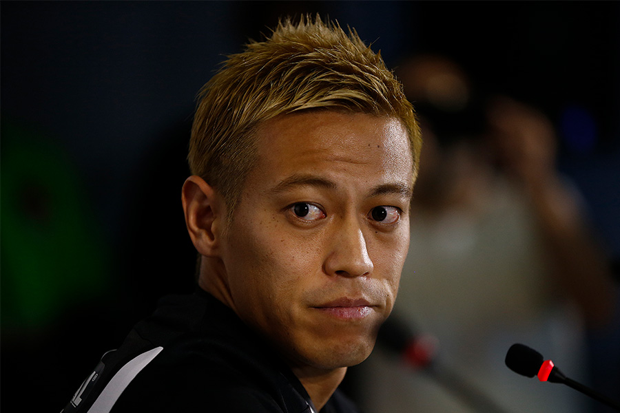 本田圭佑がネパールでの飛行機事故について言及【写真：Getty Images】