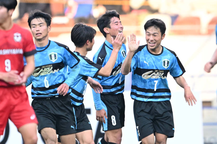 岡山学芸館が東山を破り優勝【写真：徳原隆元】