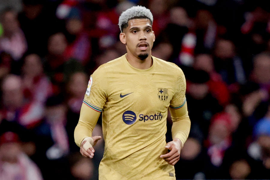 バルセロナのウルグアイ代表DFロナウド・アラウホ【写真：Getty Images】