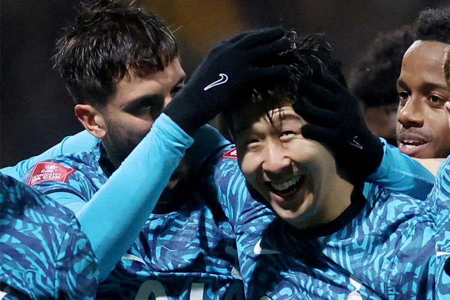 トッテナムのソン・フンミン【写真：ロイター】