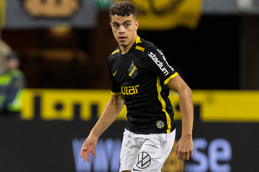 今冬の移籍市場でブライトンに加入したMFヤシン・アヤリ【写真:Getty Images】