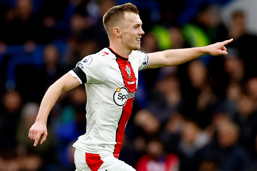 チェルシー戦で直接フリーキックを決めたMFウォード・プラウズ【写真：ロイター】