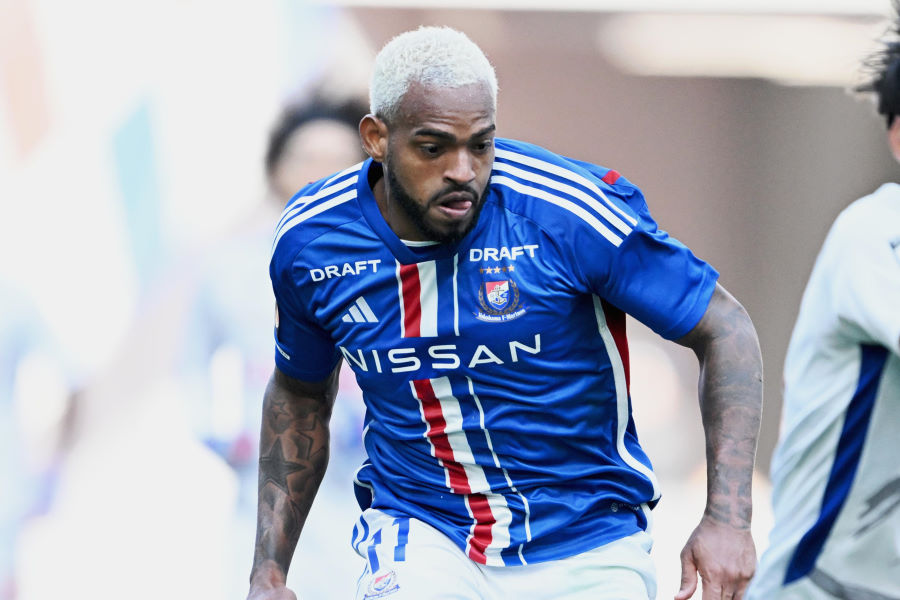 横浜FMのアンデルソン・ロペス【写真:徳原隆元】