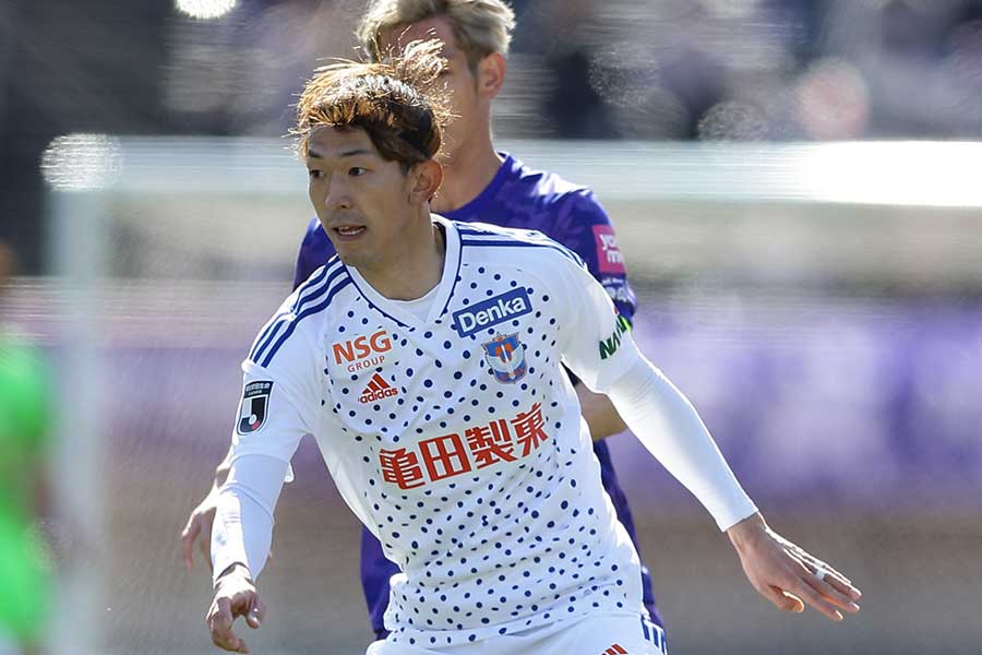 今季から新潟でプレーする太田修介【写真：Getty Images】