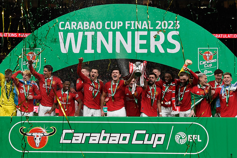 今季初タイトルを獲得したマンチェスター・ユナイテッド【写真：ロイター】