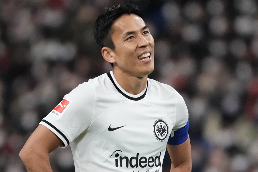 長谷部誠が2024年まで現役を続行【写真：Getty Images】