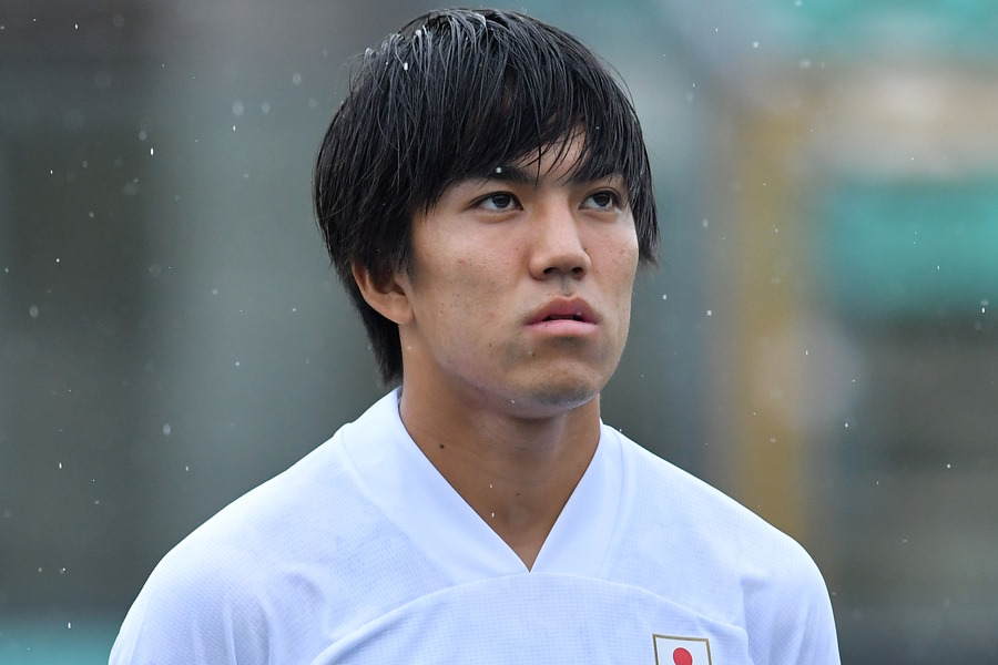 途中離脱となった田中聡【写真：Getty Images】