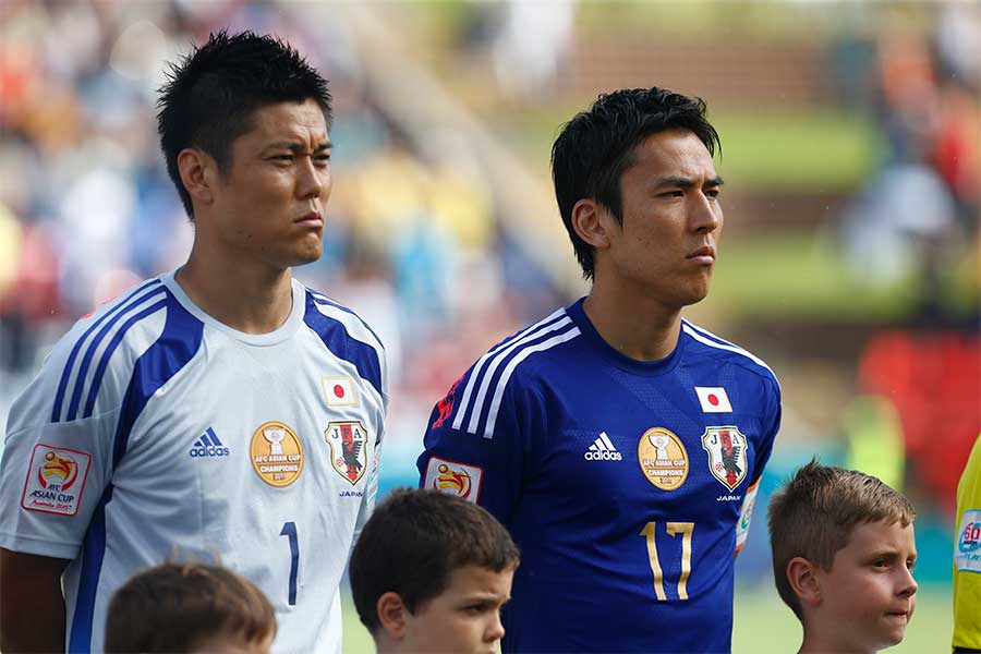 かつて日本代表でともにプレーした長谷部誠（右）と川島永嗣【写真：Getty Images】