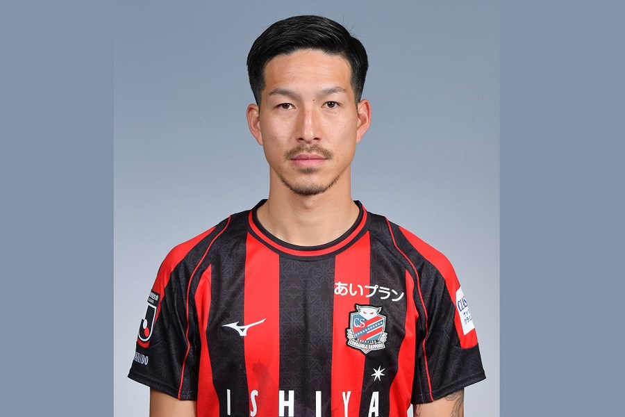 負傷した札幌MF小林祐希【写真:(C)2023 CONSADOLE】