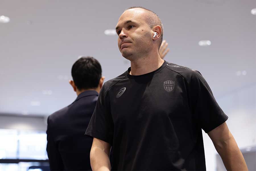 イニエスタの公式YouTubeチャンネルなどが突如停止に【写真：Getty Images】