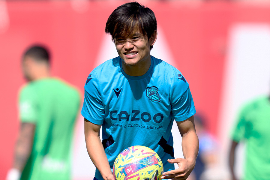 久保がピアノ挑戦も失敗？ 趣味に言及「僕のスキルは足に集約されていて、手にはない」 フットボールゾーン