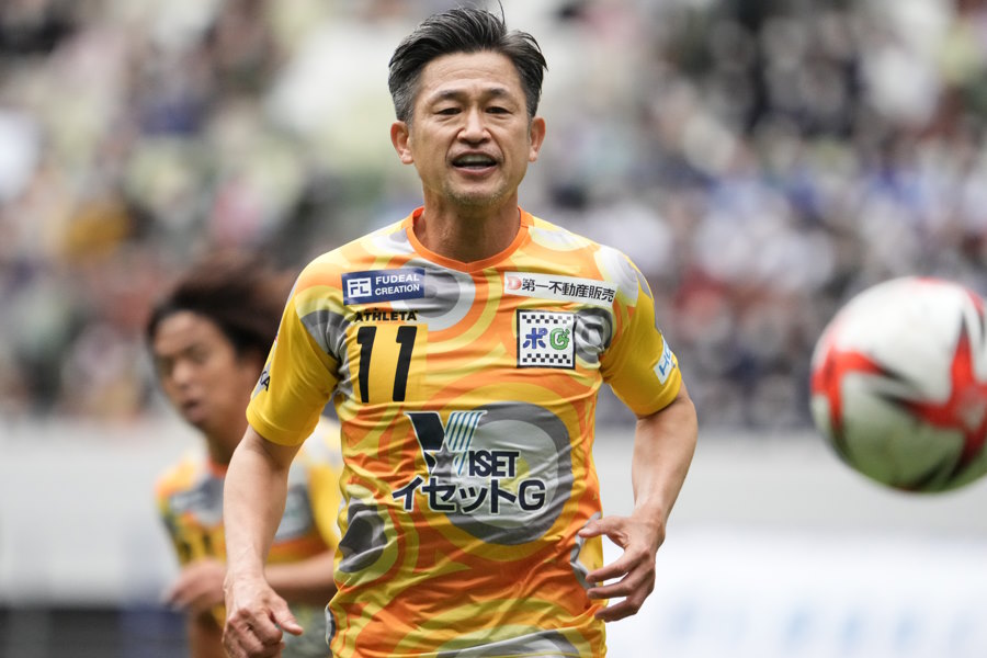 56歳でポルトガル2部に移籍をした三浦知良【写真：Getty Images】