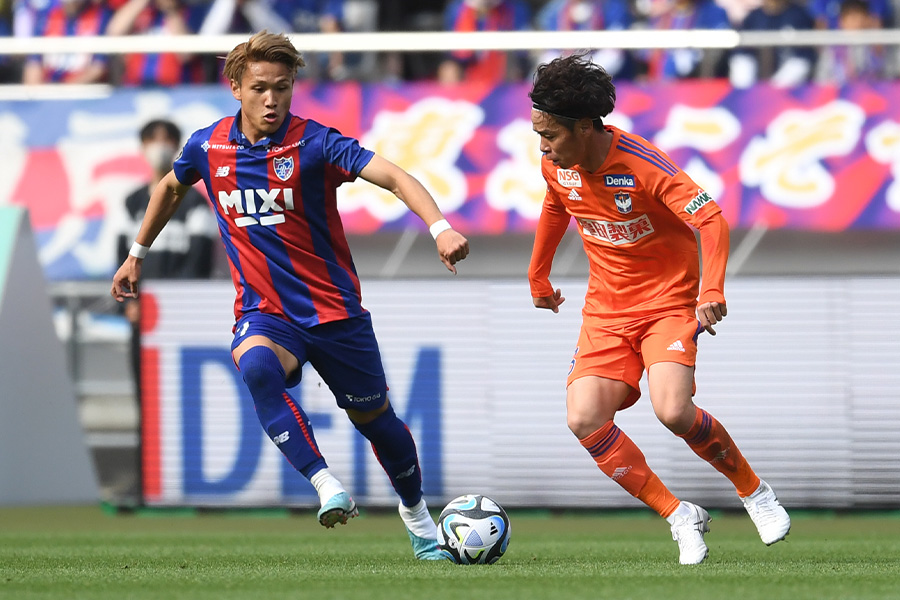 FC東京と新潟戦で起きたワンシーンに注目【写真：Getty Images】