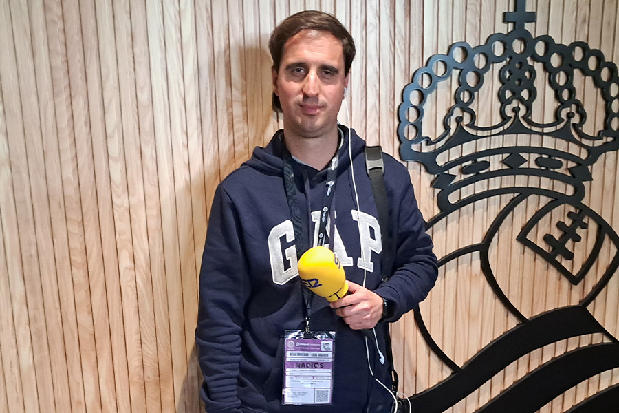 スペインのラジオ局「カデナ・セル」でソシエダ番記者を務めるロベルト・ラマホ記者が久保建英を絶賛【写真：高橋智行】