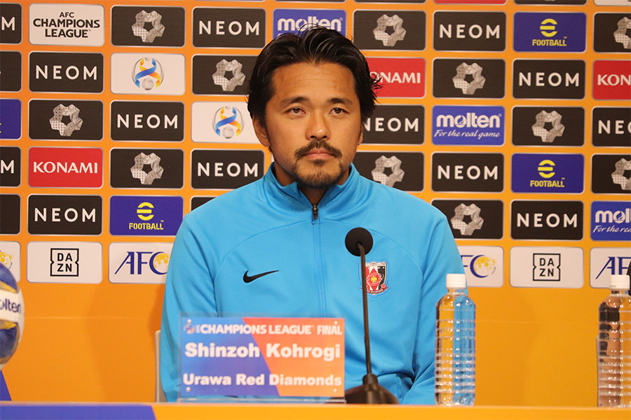 埼スタでの第2戦でもゴールが期待される興梠慎三【写真：轡田哲朗】