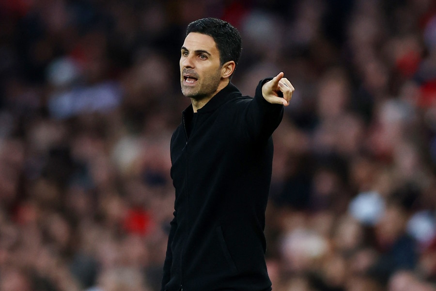 アーセナルを率いるアルテタ監督【写真:ロイター】