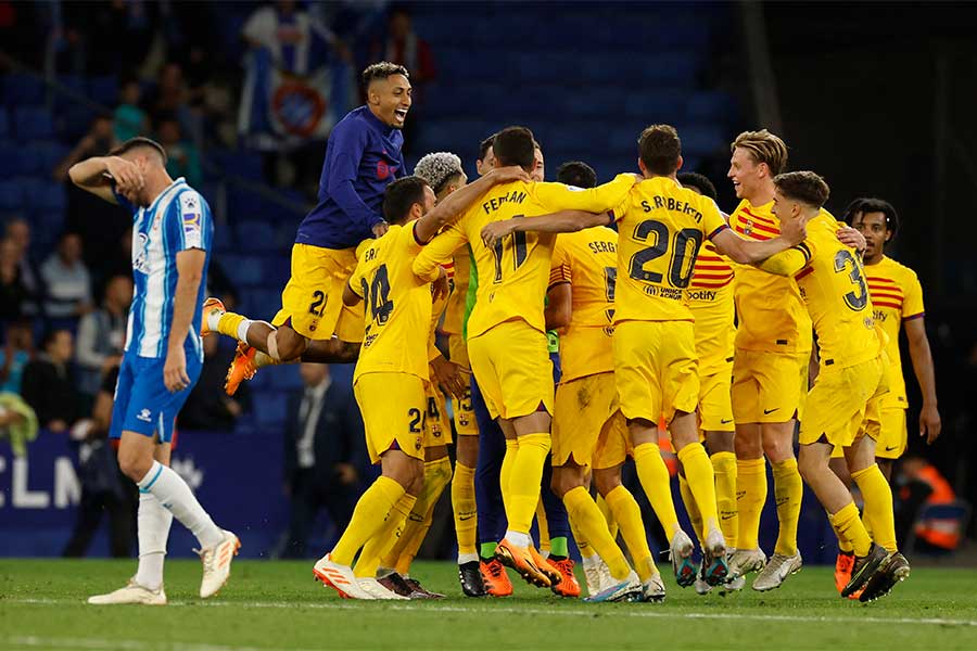 ラ・リーガ優勝を決めたバルセロナ【写真：ロイター】