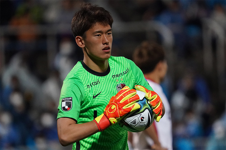 鹿島アントラーズでプレーするGK沖悠哉【写真：Getty Images】