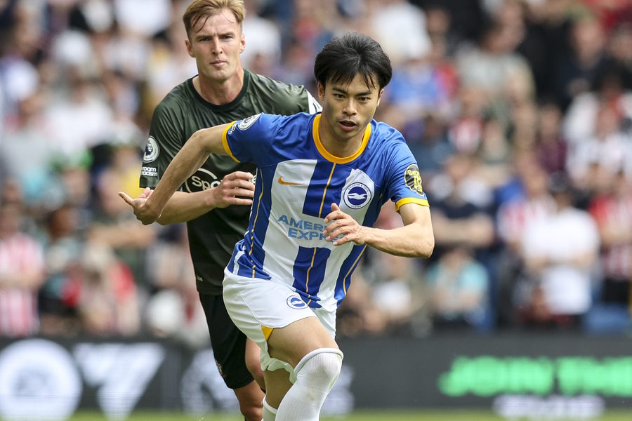 ブライトンでプレーする三笘薫【写真：Getty Images】