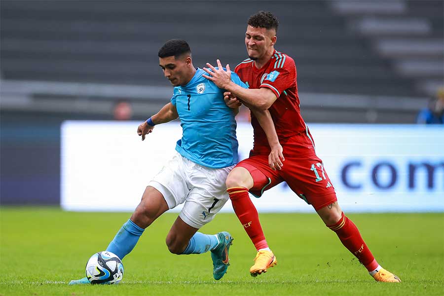 コロンビア代表とイスラエル代表の試合中にスタンドで事件発生【写真：Getty Images】