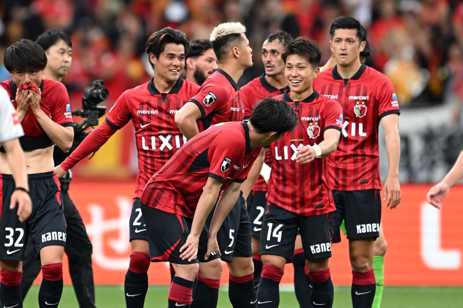 リーグ戦ここ6試合負けなしで4位浮上の鹿島【写真:徳原隆元】