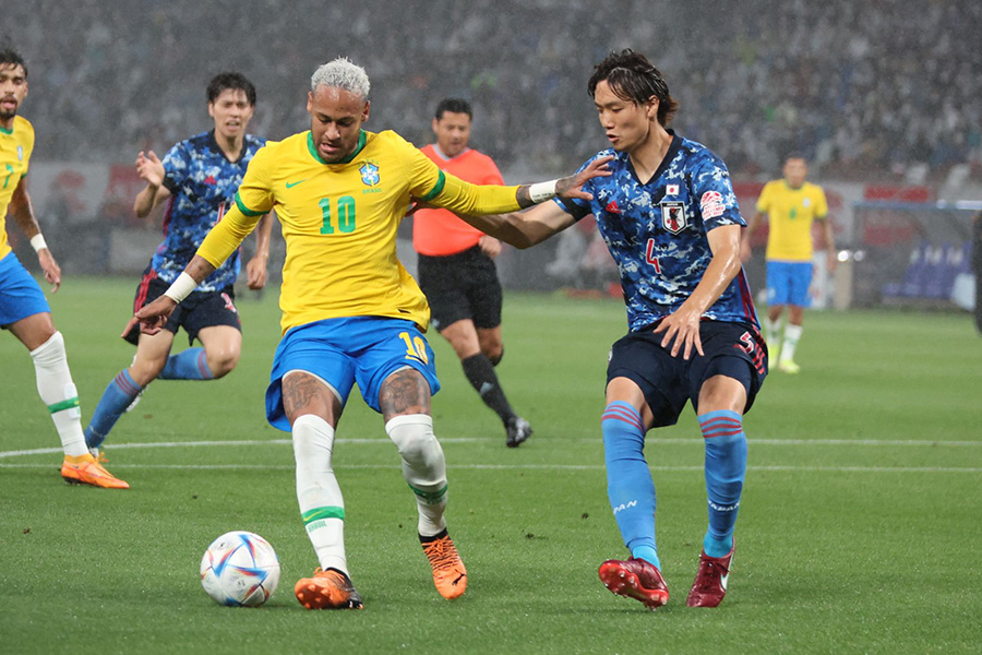 ネイマールと何度もマッチアップをしたDF板倉滉【写真：高橋 学】