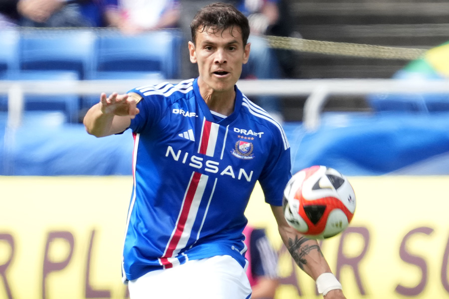 柏戦に出場したエドゥアルド【写真：Getty Images】