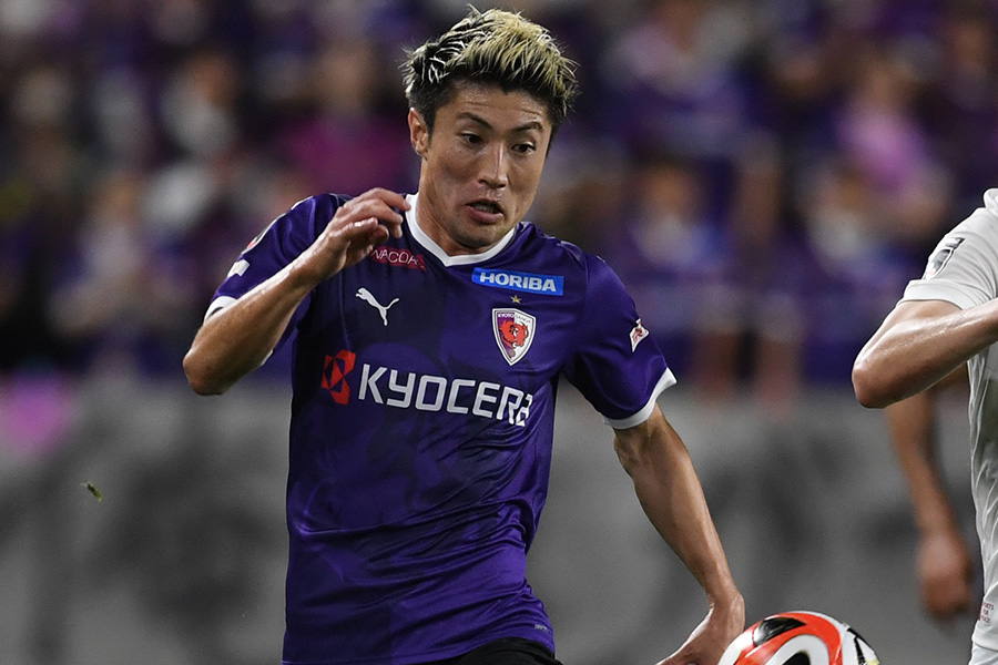 新潟戦でゴールを決めた豊川雄太【写真:Getty Images】