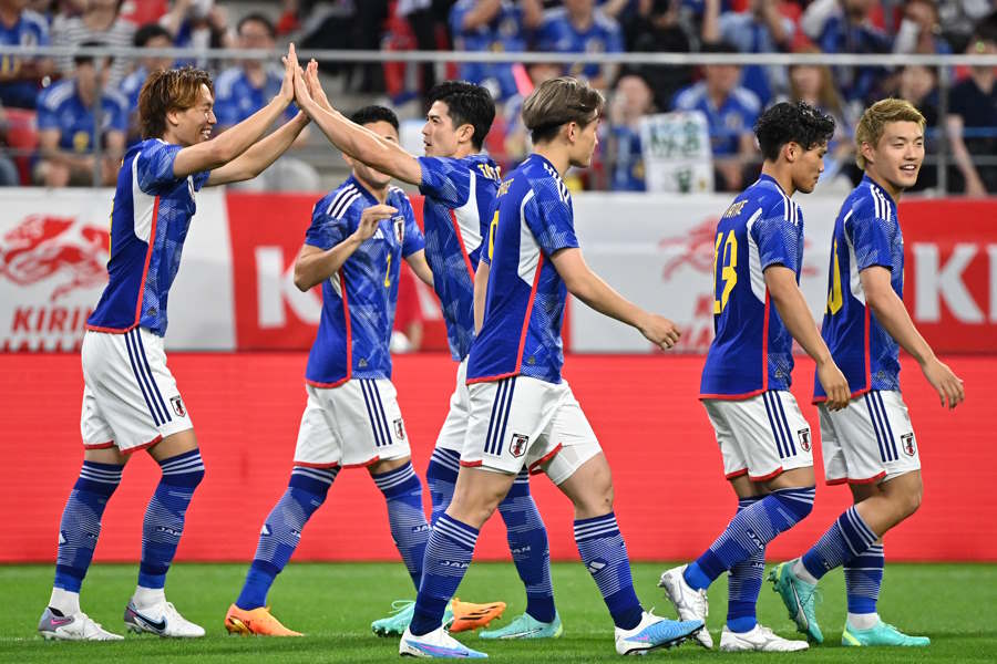 4-0で前半を折り返した日本【写真：Getty Images】