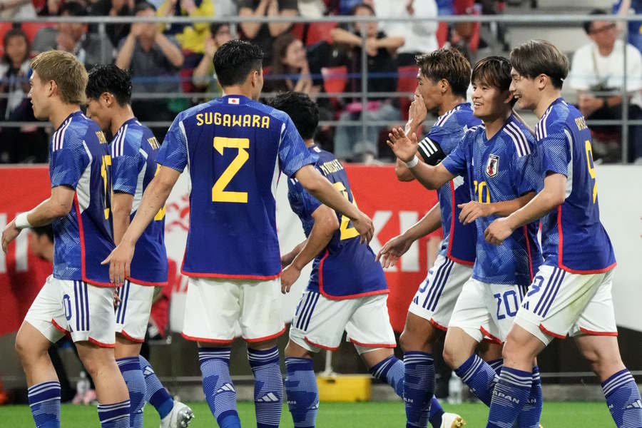 前半を4-0で折り返した日本【写真：Getty Images】