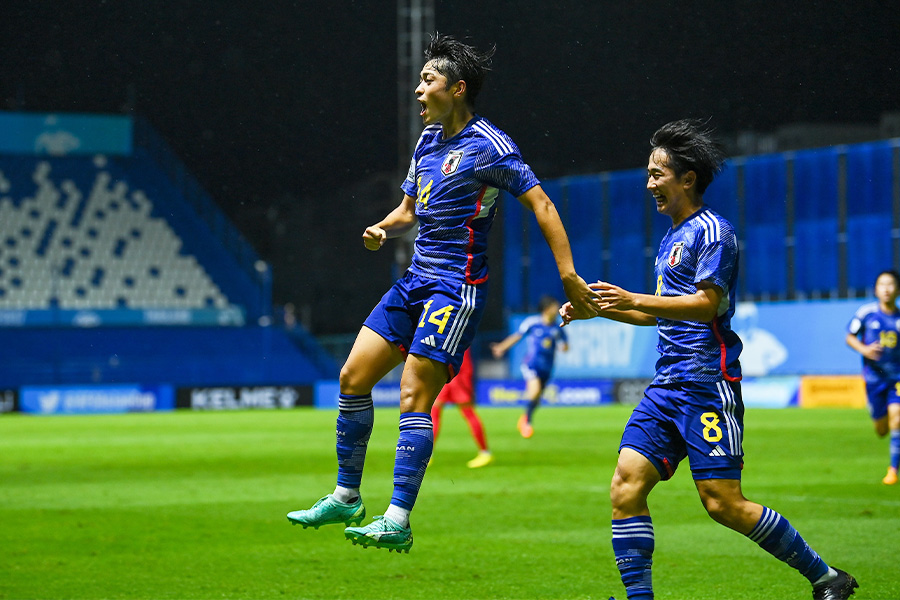 決勝の韓国戦で2ゴールを決めた名和田我空【写真：2023 Asian Football Confederation (AFC)】
