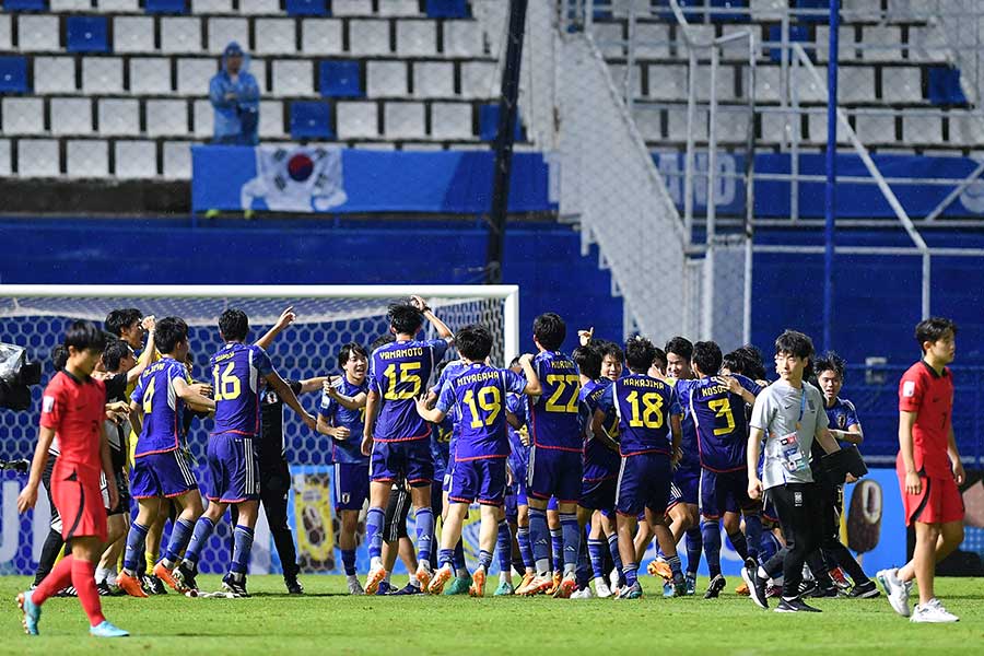 韓国代表は3失点で日本に完敗【写真：Getty Images】