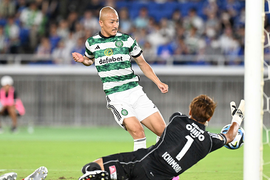 前田大然が前半だけでハットトリックを達成【写真：徳原隆元】