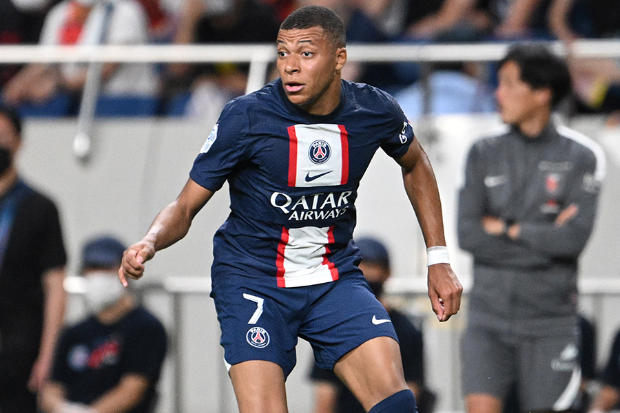 キリアン・ムバッペが今夏でPSGを退団？【写真：徳原隆元】