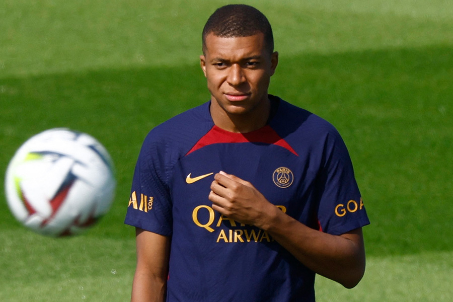 キリアン・ムバッペにアル・ヒラルがメガオファー？【写真：ロイター】