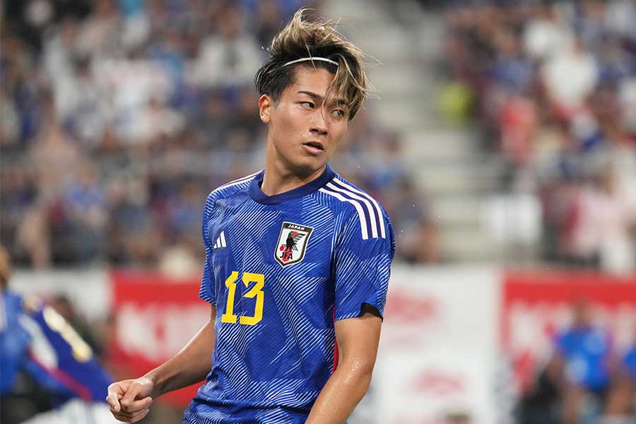 日本代表の中村敬斗【写真：Getty Images】