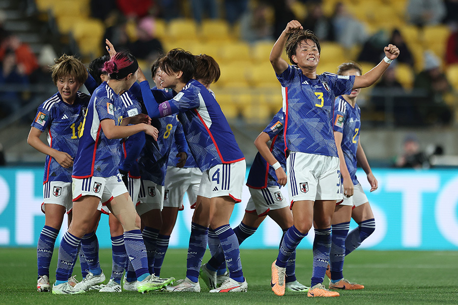 なでしこジャパンが首位で決勝トーナメントへ【写真：Getty Images】
