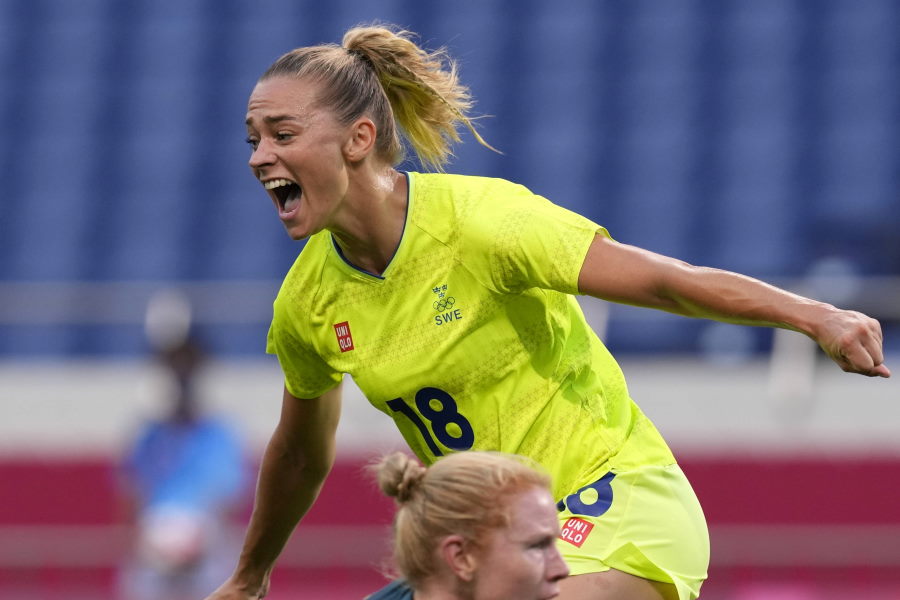 スウェーデン女子FWロルフォ【写真:AP】