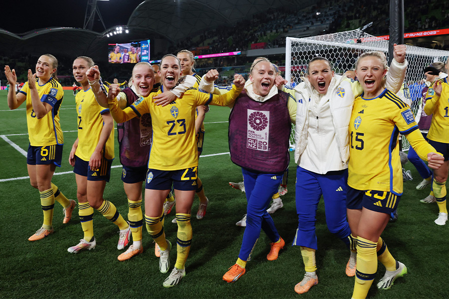 アメリカに勝利したスウェーデンの選手たち【写真：ロイター】