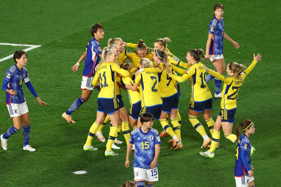 ベスト4進出のスウェーデン女子【写真:ロイター】