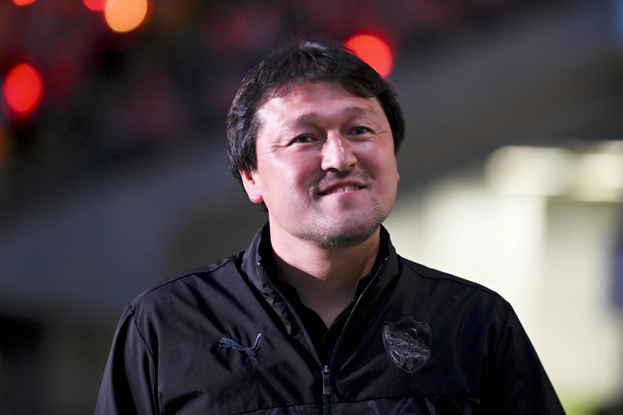 清水の秋葉忠宏監督【写真：徳原隆元】