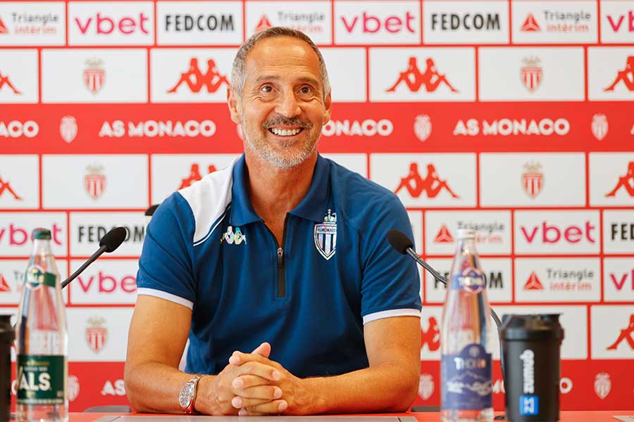 ヒュッター監督が南野拓実の復活に言及【写真：Getty Images】