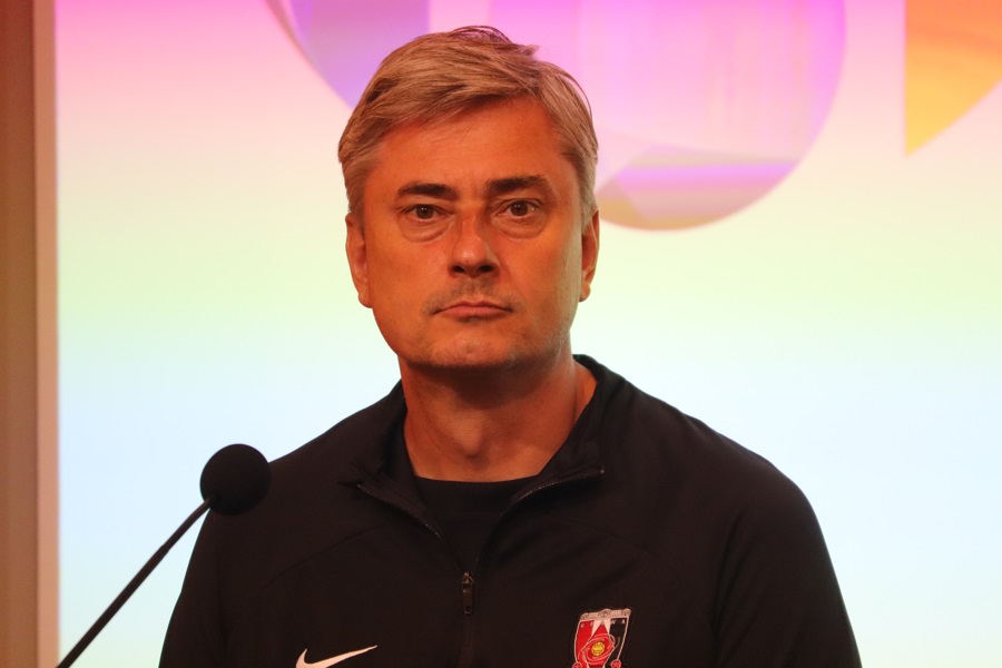 浦和のマチェイ・スコルジャ監督【写真：轡田哲朗】