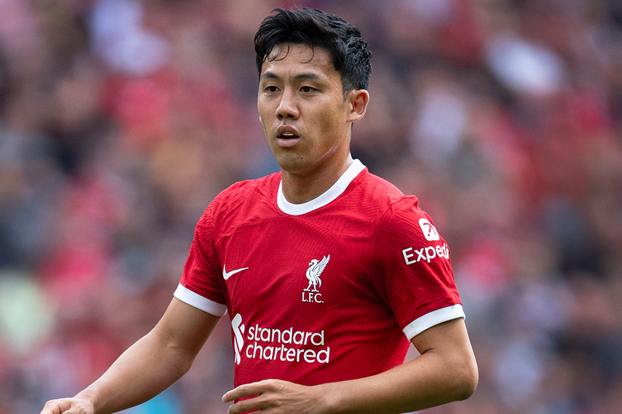 移籍後即デビューとなった遠藤航【写真：Getty Images】