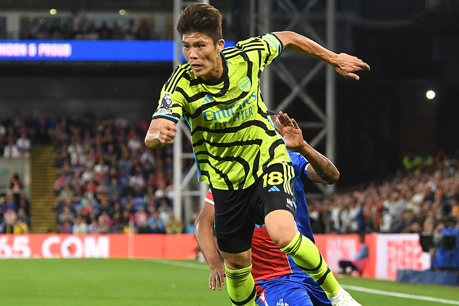 冨安健洋がクリスタル・パレス戦で退場処分に【写真：Getty Images】