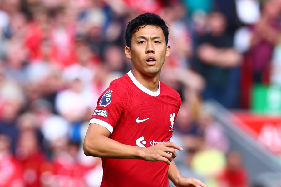 リバプールでプレーする遠藤航【写真：Getty Images】